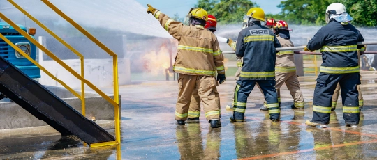 Cuerpos de <br>Bomberos
